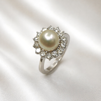 Anillo Tynel oro 18k perla brillantes