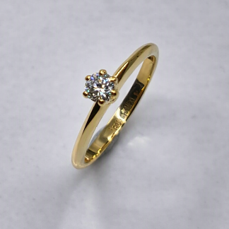 Solitario oro 18k brillante 0.22 ct imagen 1