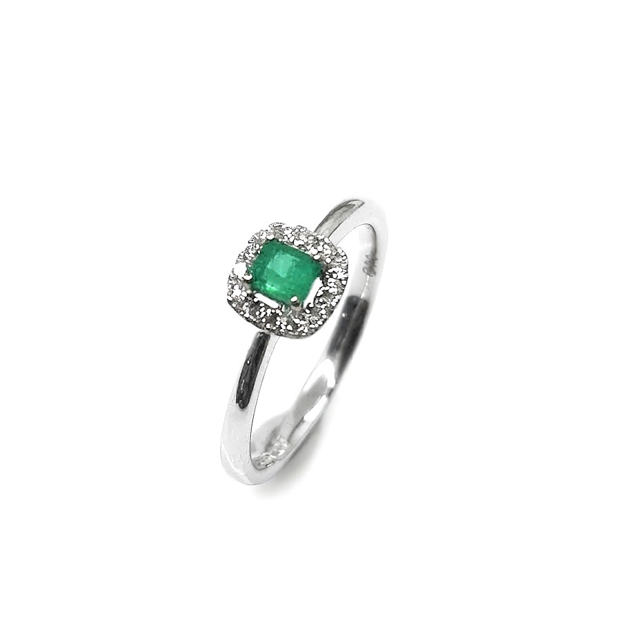 Anillo oro 18k esmeralda y brillantes