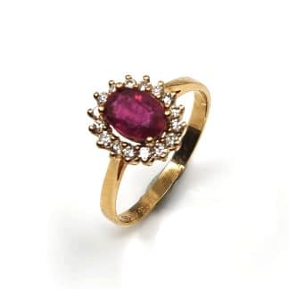 Anillo de oro 18k con rubí y brillantes